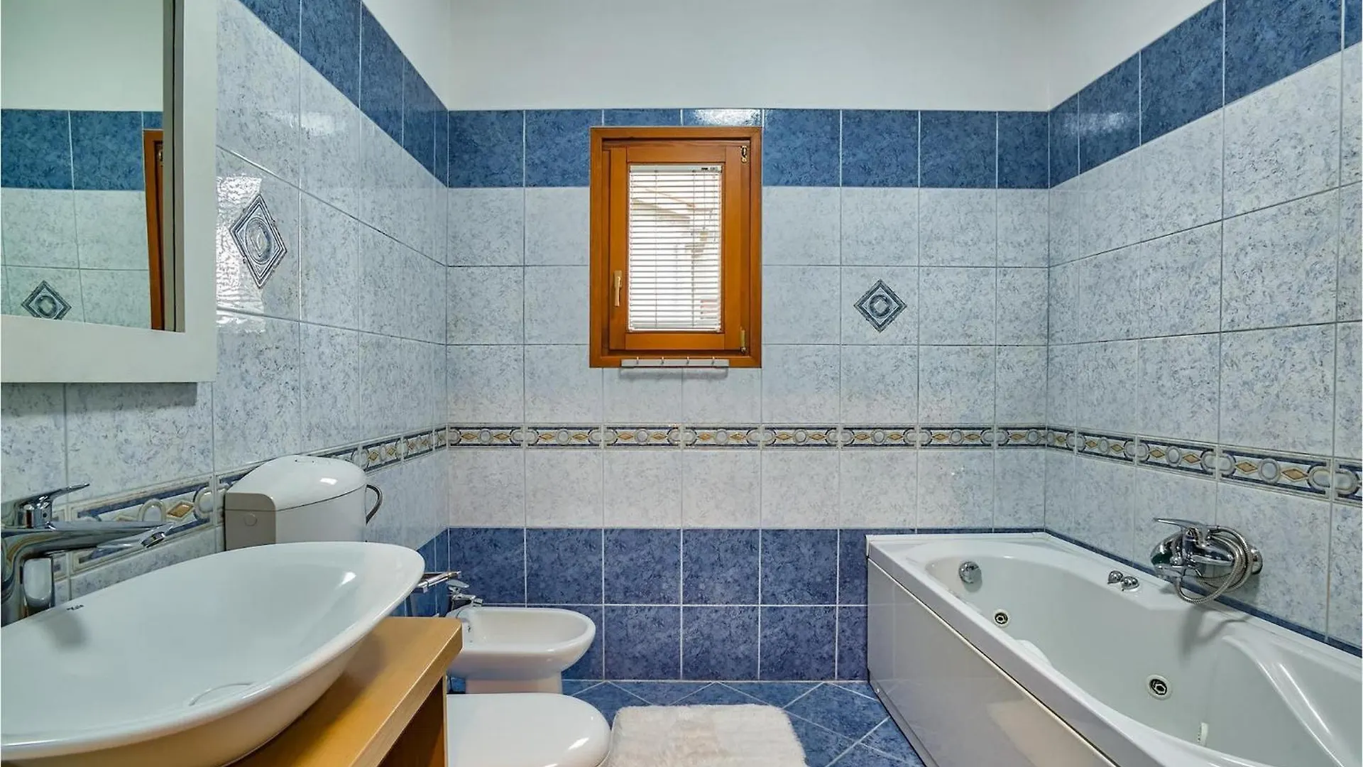 Villa Antea Zadar 0*,